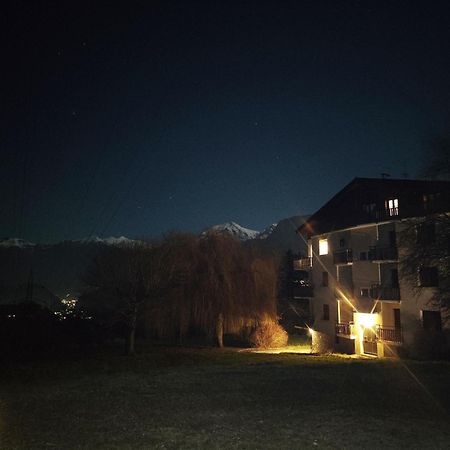 Feel Like Home - Vista Montagna, Vicino Lago Di Como Maggio Dış mekan fotoğraf